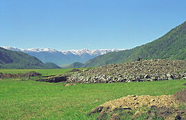 
La tombe d'un prince scythe (Kazakhstan), vallée de la Bukhtarma. Au printemps, si l'on porte le...