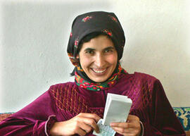 
Hommage à l'hospitalité syrienne. Portrait de femme (Syrie du Sud)
